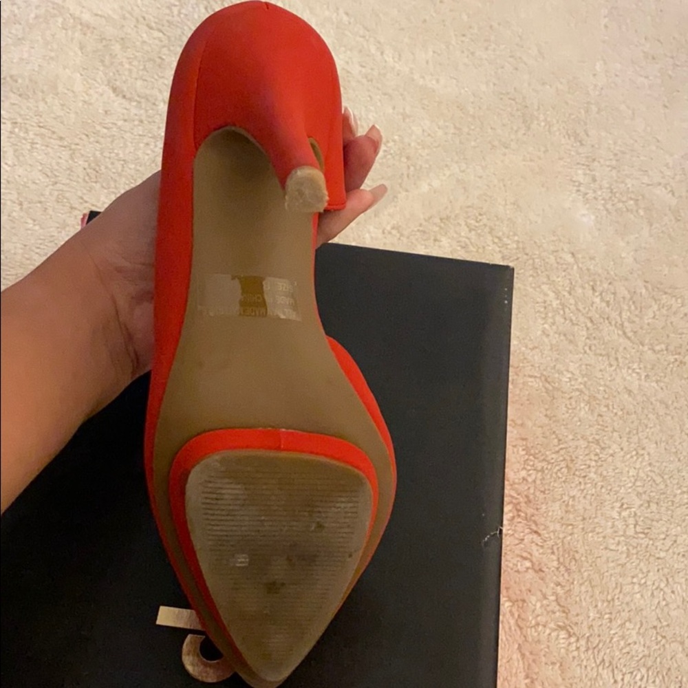 Platform Heels - Picture 4 of 4